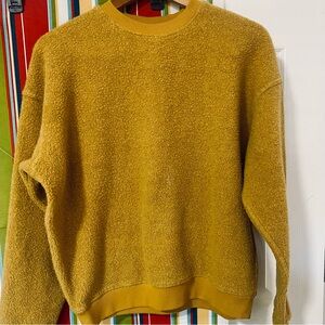 OUTDOOR VOICES Mega Fleece Sweatshirt, Size S